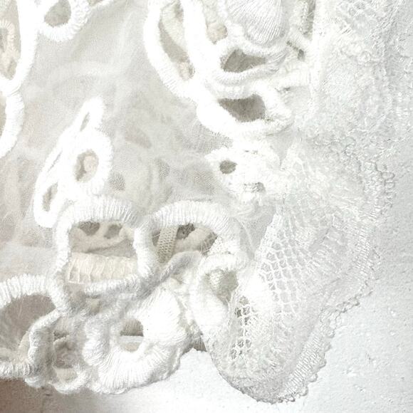 Mae-Li Girls Flower Lace Illusion Dress Short Puff Sleeve Pink Lining Size 7 - Picture 11 of 11